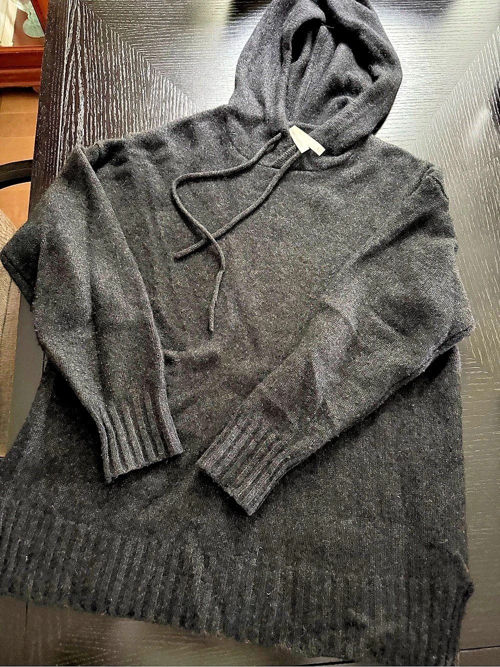 Aritzia Club Babaton Cashmere Blend Hooded Sweater Cashmere - Medium